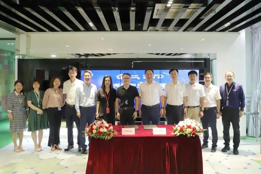 710公海赌赌船官网与中汽创智签订战略合作框架协议 集中优势有助于汽车智能化开展